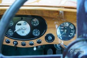 Bild 22/50 von Bentley 3 1/2 Liter Park Ward FHC (1933)