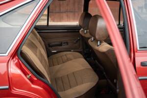 Image 40/75 of Volkswagen Passat 1.6 (1978)