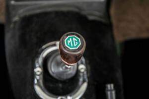 Image 38/50 de MG MGB (1967)