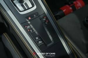 Image 21/23 of Porsche 718 Cayman GT4 Clubsport (2022)