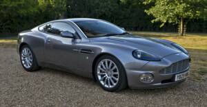 Image 3/50 de Aston Martin V12 Vanquish (2001)