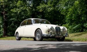 Image 1/50 de Jaguar Mk II 2.4 (1967)