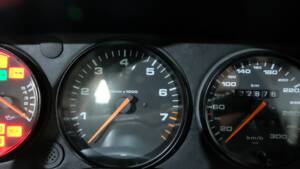 Imagen 6/26 de Porsche 911 Carrera 4 (1992)
