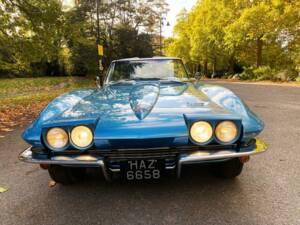 Bild 44/50 von Chevrolet Corvette Sting Ray Convertible (1966)