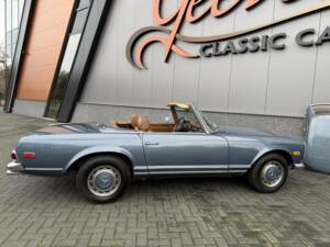 Immagine 11/50 di Mercedes-Benz 280 SL (1969)