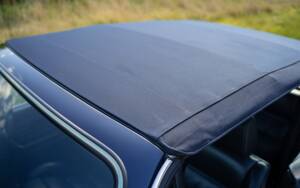 Immagine 35/35 di BMW 320i (1988)