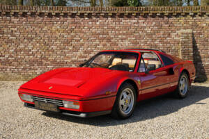 Image 27/50 de Ferrari 328 GTS (1989)