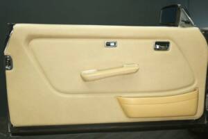 Image 10/30 of Mercedes-Benz 280 CE (1984)