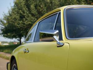 Afbeelding 7/37 van Porsche 911 2.7 S (1974)