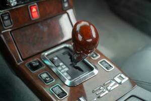 Bild 46/50 von Mercedes-Benz SL 320 (1995)