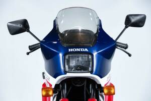 Bild 37/50 von Honda VF 500 F (1986)