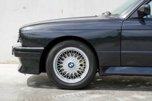 Image 15/34 de BMW M3 (1986)
