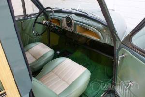 Immagine 9/19 di Morris Minor 1000 Traveller (1968)