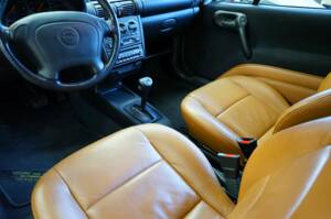 Bild 23/42 von Opel Tigra 1.4 (1997)