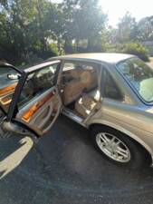 Image 28/31 of Jaguar XJ6 3.2 (1995)