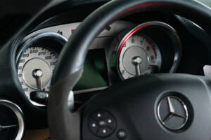 Image 47/59 de Mercedes-Benz SLS AMG Roadster (2012)