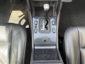 Image 15/22 of Mercedes-Benz C 36 AMG (1996)