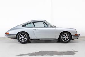 Image 5/34 of Porsche 911 2.0 S (1966)