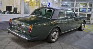 Image 8/48 of Rolls-Royce Corniche I (1977)