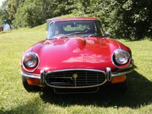 Bild 4/8 von Jaguar Type E V12 (2+2) (1972)
