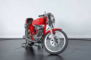 Image 9/34 of Ducati 125 Sport (1957)