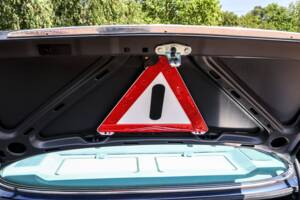 Immagine 41/44 di Mercedes-Benz 500 SE (1985)