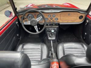 Imagen 6/10 de Triumph TR 6 (1973)