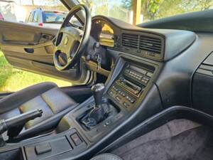 Image 10/14 of BMW 850i (1991)