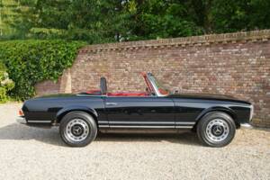 Imagen 16/50 de Mercedes-Benz 280 SL (1969)