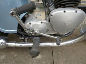 Bild 27/40 von Triumph DUMMY (1960)