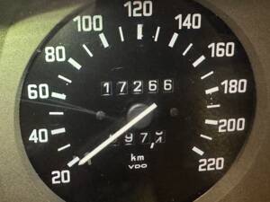 Bild 27/29 von BMW 2500 (1977)