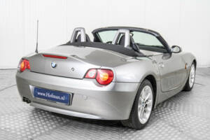 Imagen 25/50 de BMW Z4 2.2i (2004)