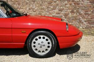 Immagine 44/50 di Alfa Romeo 2.0 Spider (1991)