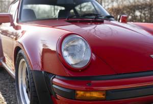 Image 9/30 of Porsche 911 Turbo 3.3 (1988)