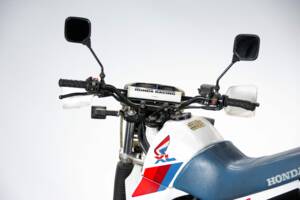 Image 24/45 of Honda XL 600 LM (1988)