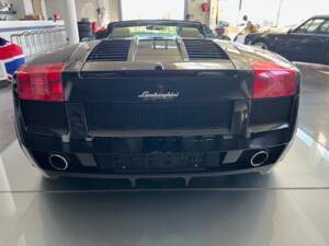 Bild 3/13 von Lamborghini Gallardo Spyder (2006)