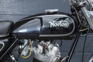 Image 20/30 of Norton Commando 750 Roadster (1972)