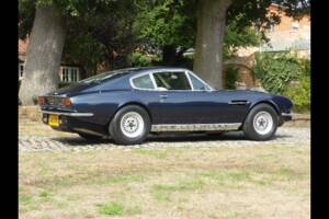 Immagine 5/24 di Aston Martin V8 (1973)