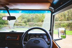 Image 27/50 of Land Rover Defender 90 (1997)