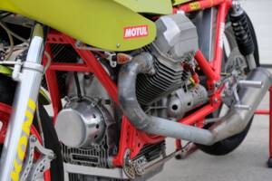Image 14/39 of Moto Guzzi 1000 SP II (1985)