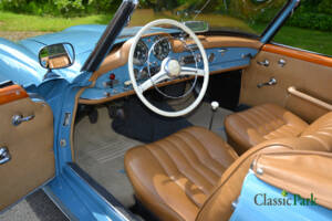Image 9/50 of Mercedes-Benz 190 SL (1961)