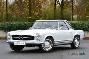 Image 7/50 of Mercedes-Benz 250 SL (1966)