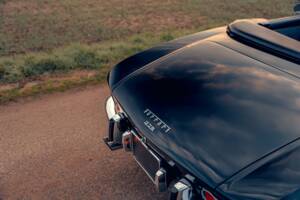 Image 29/50 of Ferrari 275 GTS (1965)