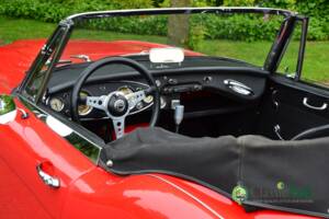 Image 21/50 of Austin-Healey 3000 Mk II (BJ7) (1962)
