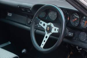 Bild 11/50 von Porsche 911 Carrera 3.2 (1988)