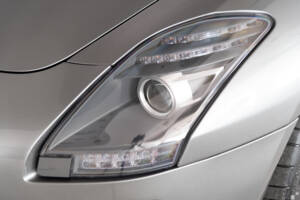Imagen 25/56 de Mercedes-Benz SLS AMG (2011)