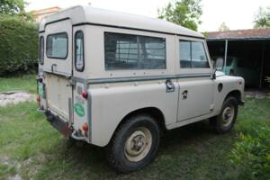 Image 4/33 of Land Rover 88 (1984)