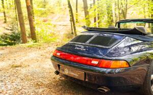 Immagine 3/47 di Porsche 911 Carrera (1994)