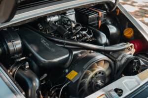 Bild 7/14 von Porsche 911 Carrera RS (1991)