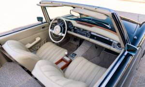 Bild 4/44 von Mercedes-Benz 280 SL (1968)